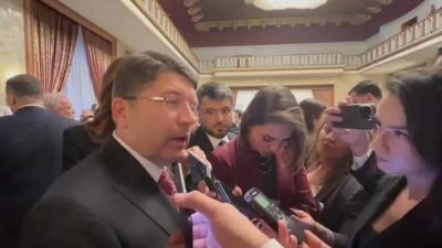 (ANKARA) – Adalet Bakanı Yılmaz Tun&ccedil;, MHP Genel Başkanı Devlet
