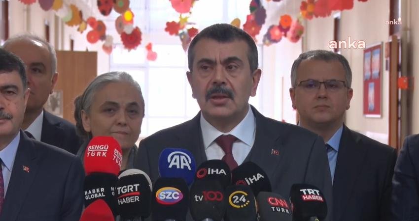 Bakan Yusuf Tekin’den ‘Öğretmen Ataması’ Açıklaması: “Öğretmen Sayımız, İhtiyacımızı Cumhurbaşkanımızla Değerlendireceğiz. Sonra da Sayı Açıklanır” Milli Eğitim Bakanı Yusuf Tekin, Cumhurbaşkanı Recep Tayyip Erdoğan’ın “Öğretmen