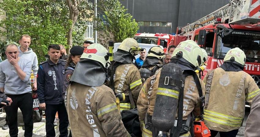 İstanbul, Gayrettepe&rsquo;de 16 katlı bir binanın -1 ve -2. katlarında