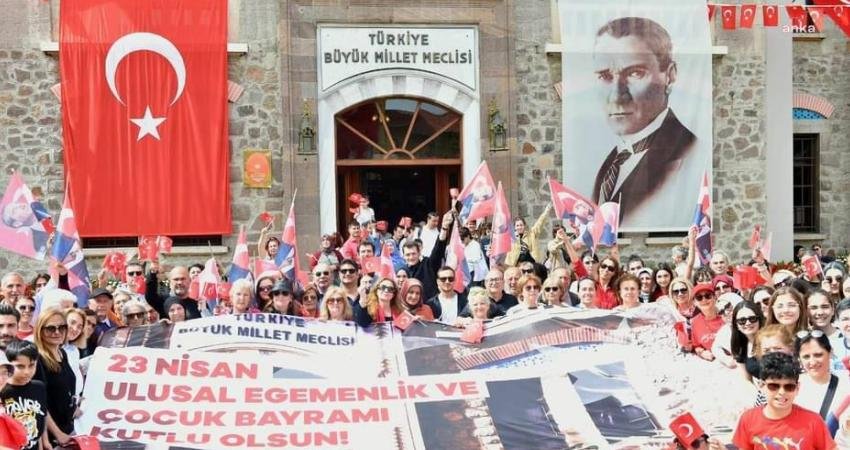 Beşiktaş’ta 23 Nisan Ulusal Egemenlik ve Çocuk Bayramı Coşkusu Beşiktaş Belediyesi, 23 Nisan Ulusal Egemenlik ve Çocuk Bayramı dolayısıyla