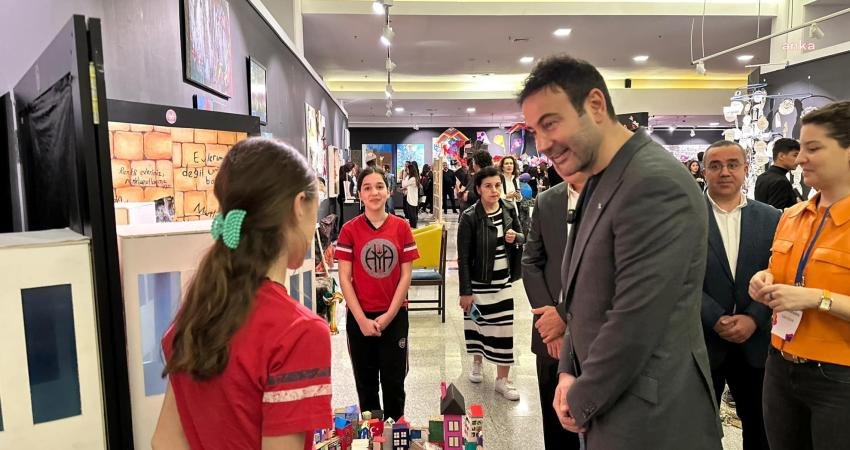 “7. Uluslararası İstanbul Çocuk ve Gençlik Sanat Bienali”, Beşiktaş Belediyesi’ne