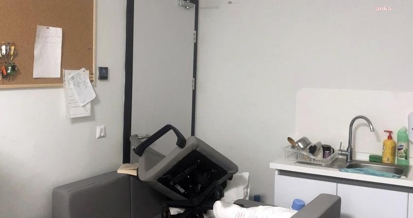 Birlik Sağlık Sen’den, “İzmir’de Sağlık Çalışanlarının Pompalı Tüfekle Rehin Alındığı” İddiası… KERİM UĞUR (İZMİR) – Birlik Sağlık ve Sosyal Hizmet Çalışanları