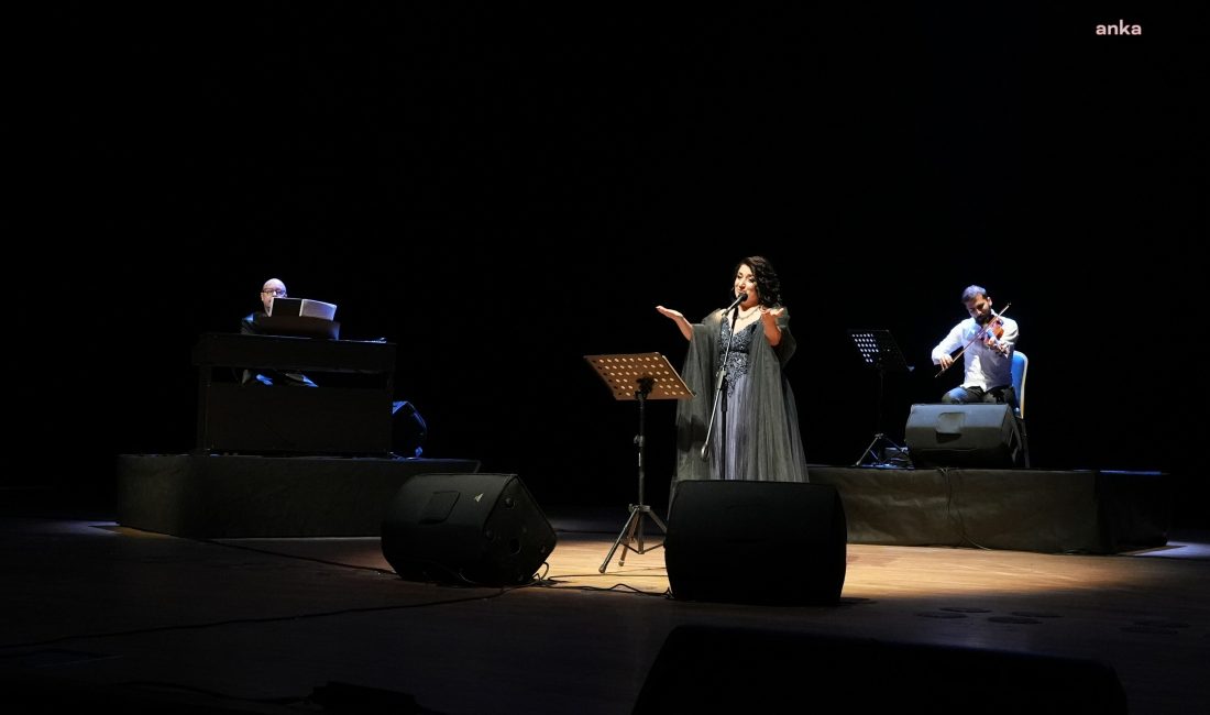 Dünyaca ünlü opera sanatçısı Pervin Chakar, Diyarbakır’da sahne aldı. Chakar'ın