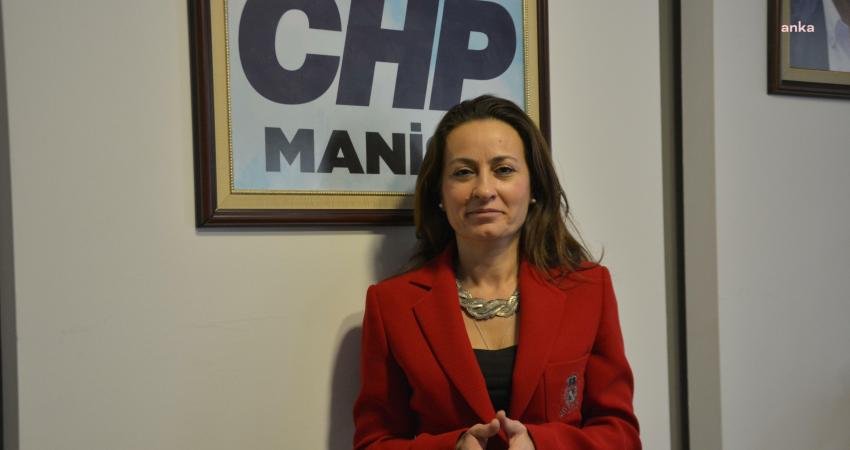 CHP Manisa İl Başkanı İlksen Özalper, Büyükşehir Belediye Başkanı Ferdi