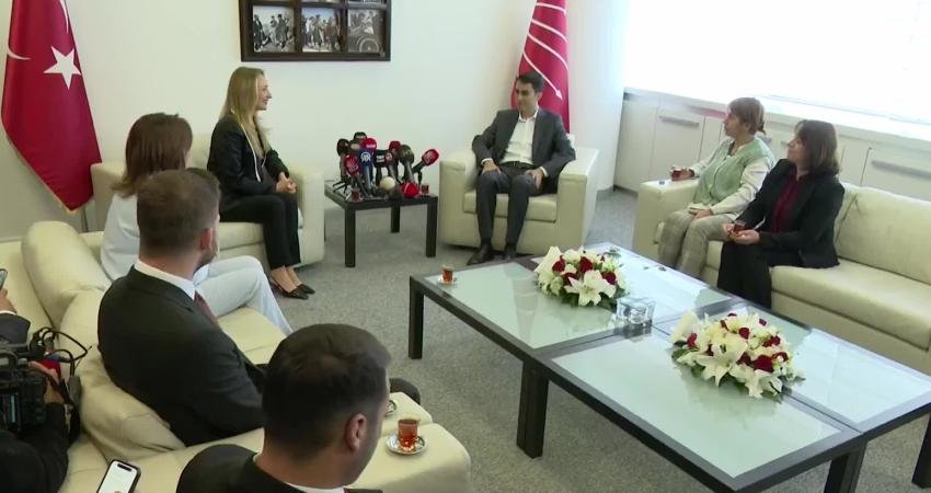 CHP ve DEM Parti arasındaki bayramlaşmada, 31 Mart yerel seçimlerinin