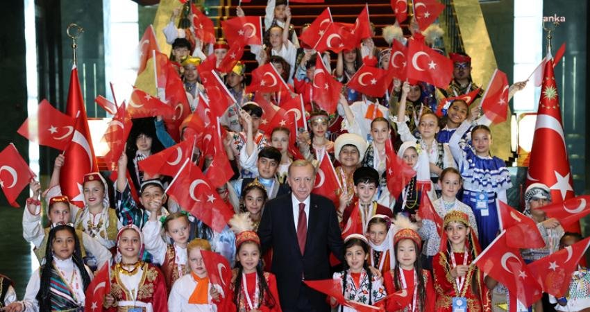 (ANKARA) – Cumhurbaşkanı Recep Tayyip Erdoğan, 23 Nisan Ulusal Egemenlik