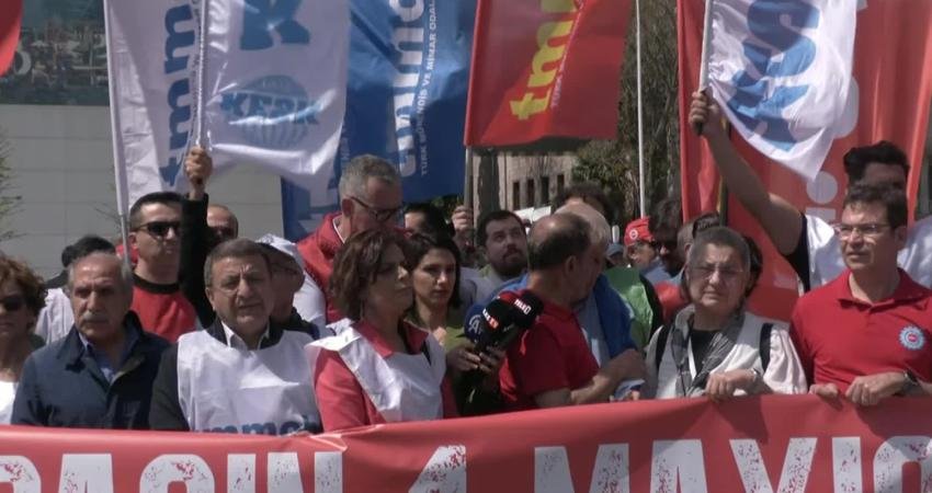 Türkiye Devrimci İşçi Sendikaları Konfederasyonu (DİSK), Kamu Emekçileri Sendikaları Konfederasyonu