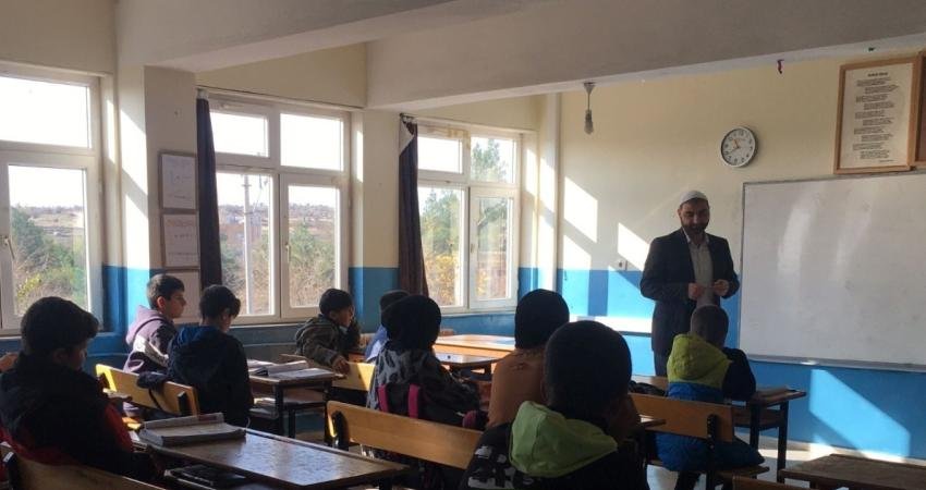 Diyanet İşleri Başkanlığınca lise çağındaki gençlere yönelik “Kur’an eğitim merkezleri”