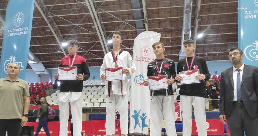 Foça Belediyespor Kulübü sporcusu Asrın Yağız Büyükyavuz, 3-5 Nisan tarihlerinde