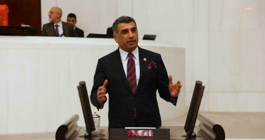 CHP Elazığ Milletvekili G&uuml;rsel Erol, eğitim m&uuml;fredatında yapılan değişiklikler ve