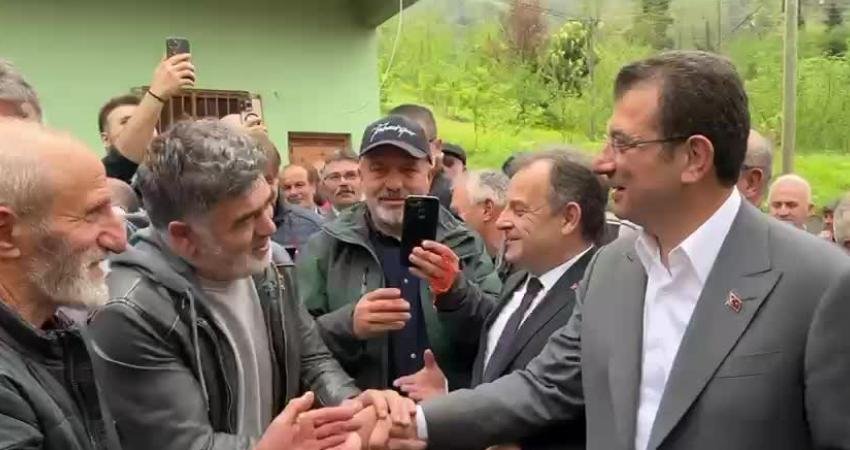 İstanbul Büyükşehir Belediye Başkanı Ekrem İmamoğlu, Ramazan Bayramı dolayısıyla bulunduğu