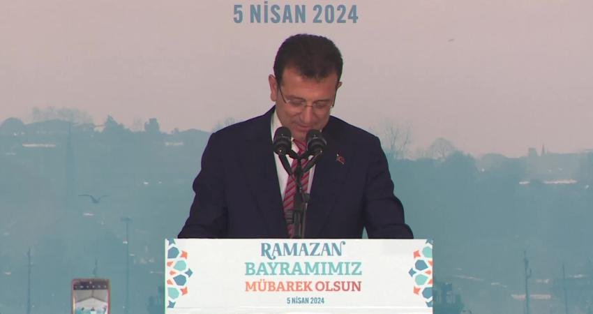 İBB Başkanı İmamoğlu, mesai arkadaşlarıyla Saraçhane’de bayramlaştı. Kurum olarak zor