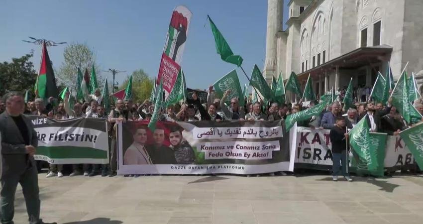 İstanbul Fatih Camii’nde Gazze’ye yönelik saldırılar sonucunda hayatını kaybeden Hamas