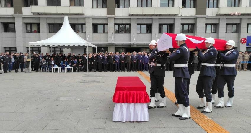 İstanbul'da dün görev sırasında, trafik kazasında şehit düşen İstanbul Emniyet