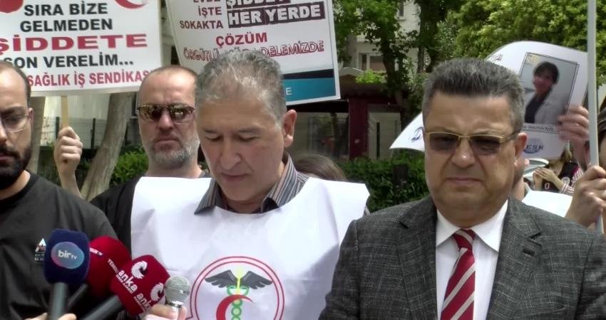 İzmir Sağlık Platformu, ’17 Nisan Sağlıkta Şiddetle Mücadele Günü’ dolayısıyla