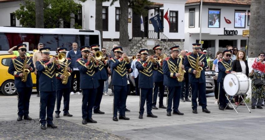 (AYDIN) – Kuşadası&rsquo;nda 23 Nisan Ulusal Egemenlik ve &Ccedil;ocuk Bayramı