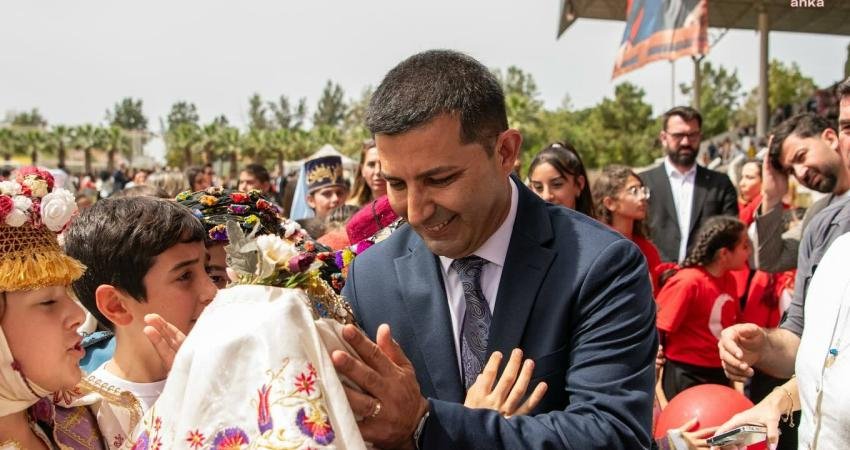 (AYDIN) – Kuşadası&rsquo;nda 23 Nisan Ulusal Egemenlik ve &Ccedil;ocuk Bayramı