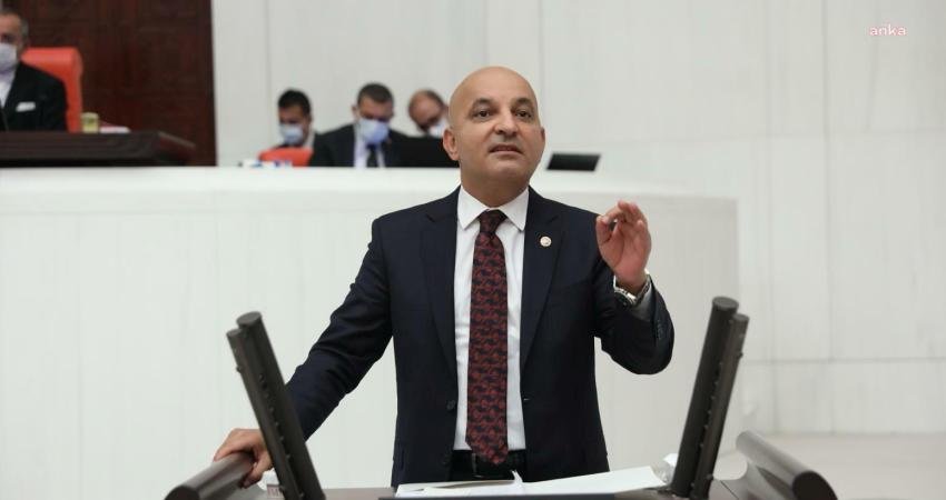 Mahir Polat: “İktidar, Kaynaklarını Yandaşa Değil, Vatandaşa Harcasın” CHP İzmir Milletvekili Mahir Polat, iktidarın emeklilere yapmadığı maaş zamlarını