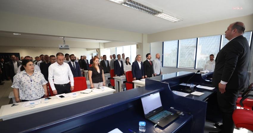 Menderes Belediye Başkanı İlkay Çiçek başkanlığında ilk meclis toplantısı gerçekleştirildi.