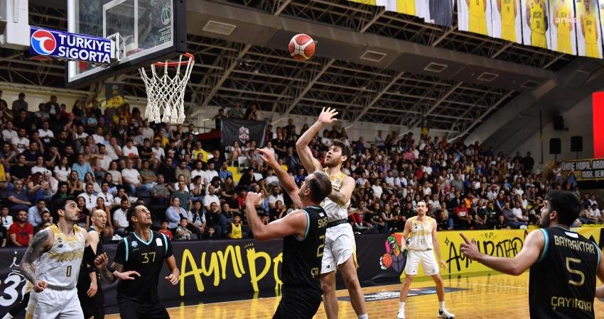 Türkiye Sigorta Türkiye Basketbol Ligi’nin 34. haftasında Çayırova Belediyesi’ni ağırlayan