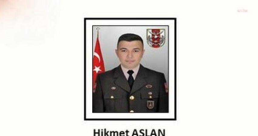 MSB: Piyade Uzman Çavuş Hikmet Aslan Şehit Oldu Milli Savunma Bakanlığı (MSB), piyade uzman çavuş Hikmet Aslan’ın şehit