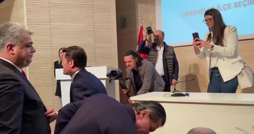 ESRA NUR PERVAN Trabzon’un Ortahisar Belediye Başkanı se&ccedil;ilen CHP’li Ahmet