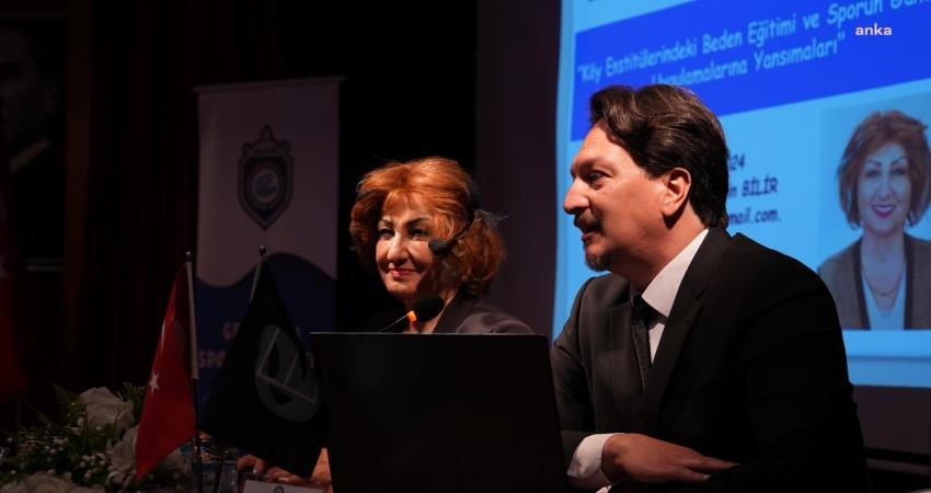 Prof. Dr. Pervin Bilir, Eskişehir’de Köy Enstitüleri’ni Anlattı Eskişehir Büyükşehir Belediyesi (EBB) Gençlik ve Spor Hizmetleri Dairesi Başkanlığı