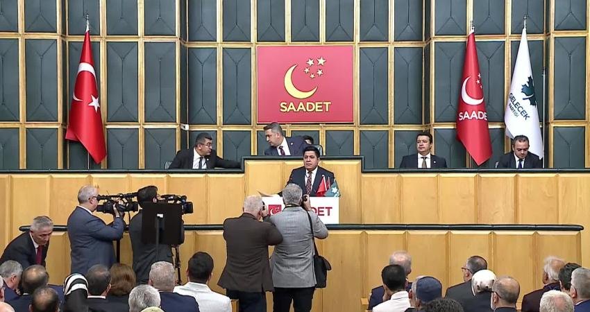(ANKARA)-Saadet Partisi Grup Başkanvekili B&uuml;lent Kaya, Saadet-Gelecek Partisi ortak grup