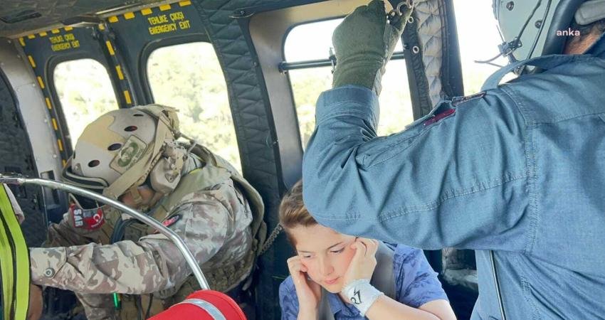 Antalya’da teleferik kabininin tabanının kopması sonucu 1 kişinin hayatını kaybettiği
