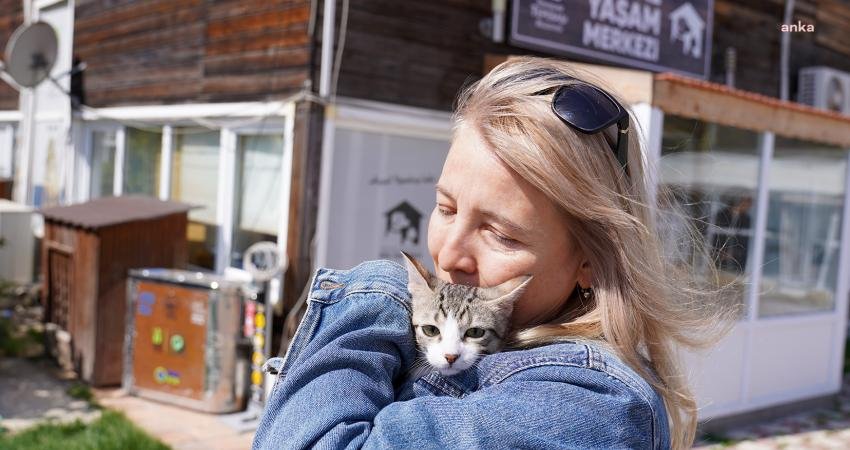 Tepebaşı Belediyesi, 4 Can Dostu Daha Sıcak Yuvaya Kavuşturdu Tepebaşı Belediyesi Doğal Yaşam Merkezi, sahiplendirdiği binlerce sokak hayvanı ile