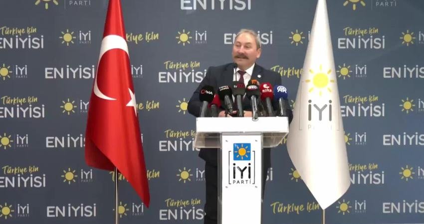 Tolga Akalın, İYİ Parti Genel Başkan Adaylığını Açıkladı: İkinci Defa Erdoğan’a Bir Parti Kaybetmemek Üzere Yola Çıktık İYİ Parti Göç Politikalarından Sorumlu Genel Başkan Yardımcısı Mehmet Tolga