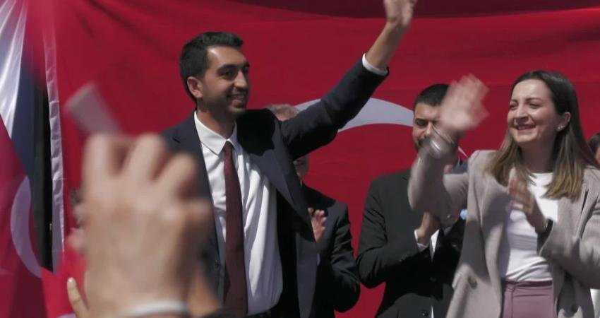 HABER: HAKAN KAYA/KAMERA: UMUT G&Ouml;KBULUT İstanbul’da Tuzla Belediye Başkanlığı’nı en