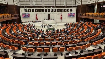 İYİ Parti’den istifa eden İstanbul bağımsız Milletvekili Ayşe Sibel Yanıkömeroğlu’nun