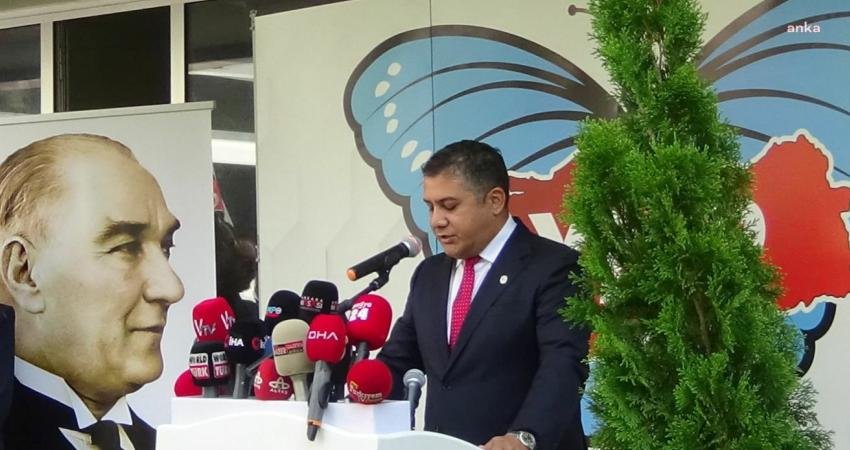 Yerli ve Milli Parti (YMP) Genel Başkanı Teoman Mutlu, erken
