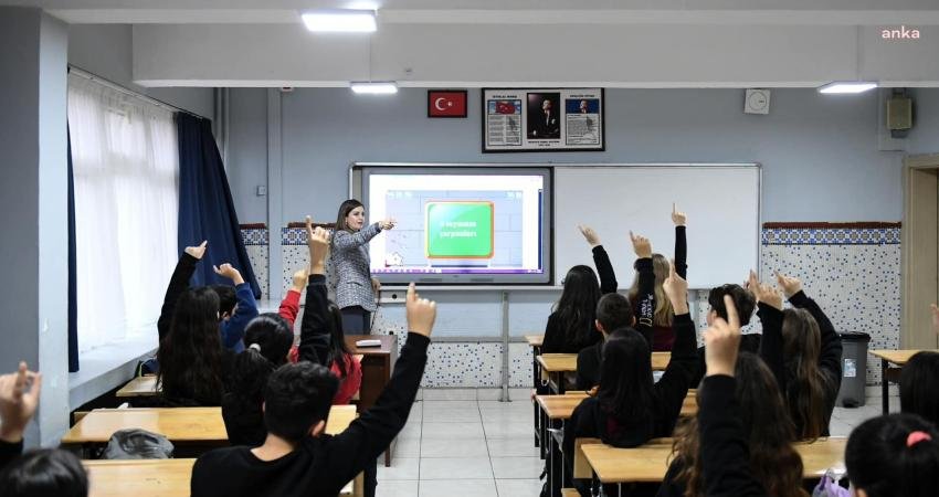 20 bin sözleşmeli öğretmen ataması için başvurular yarın başlıyor. Başvurular,