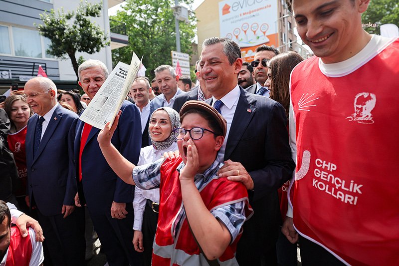 chp-genel-baskani-ozel-genclere-seslendi-gercek-iktidar-yuruyusunu-baslatiyoruz