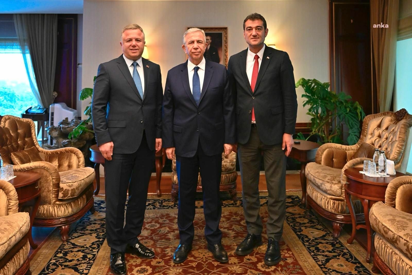 giresun-belediye-baskani-kose-mansur-yavasi-ziyaret-etti