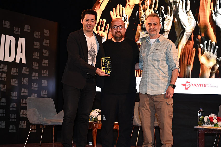 1-uluslararasi-afet-film-festivalinin-ilk-oturumu-mamakta-yapildi