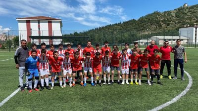 Akdağmadeni Gücü Spor Kulübü Başkanı Ömer Aydoğmuş, kulüp olarak çocukların