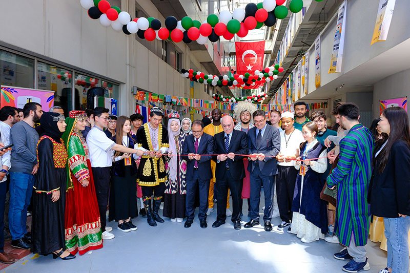 İstanbul Ticaret Üniversitesi, Ticaret Fest’24 kapsamında Uluslararası Kültür Günü’nde 6 kıtadan