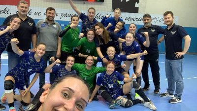 Hentbol Kadınlar Süper Lig play-off final serisi ilk maçında Yenimahalle
