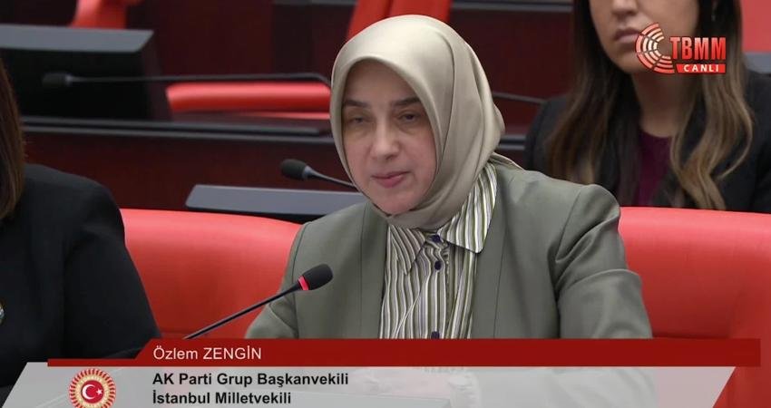 AKP Grup Başkanvekili Özlem Zengin TBMM Genel Kurulu’nda Cumartesi Anneleri’nin