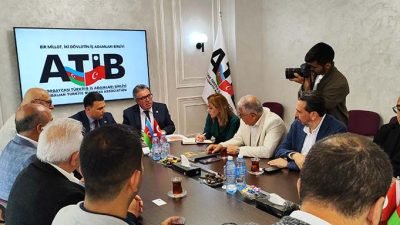 Ostim Sanayici ve İşinsanları Derneği üyeleri, ekonomik sıkıntılar nedeniyle iç