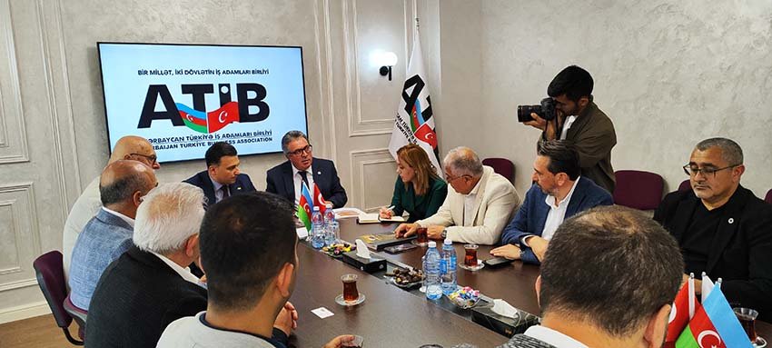 Ostim Sanayici ve İşinsanları Derneği üyeleri, ekonomik sıkıntılar nedeniyle iç