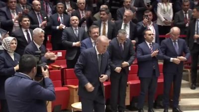 Cumhurbaşkanı Recep Tayyip Erdoğan, "Genç işsizliğin yüksek seyrettiği bir ortamda