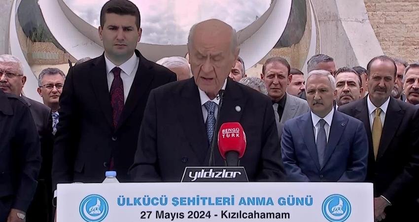 MHP Genel Başkanı Devlet Bahçeli, Ülkücü Şehitler Anıtı ziyaretinde; “Gazete