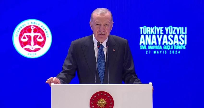 Cumhurbaşkanı ve AKP Genel Başkanı Recep Tayyip Erdoğan Sivil Anayasa