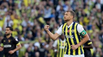Fenerbahçe, İstanbulspor'u  6-0 yenerek 2023-2024 Sezonu Trendyol Süper Lig’i ikinci olarak tamamladı.