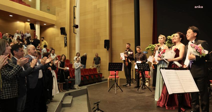 Marmaris Uluslararası Kültür ve Sanat Festivali Başladı Marmaris Uluslararası Kültür ve Sanat Festivali (MKSF’24), Alman-Fransız-Türk Dostluk Konseri’yle