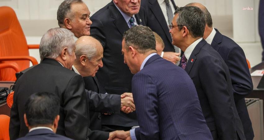 CHP Genel Başkanı Özgür Özel ile MHP Genel Başkanı Devlet